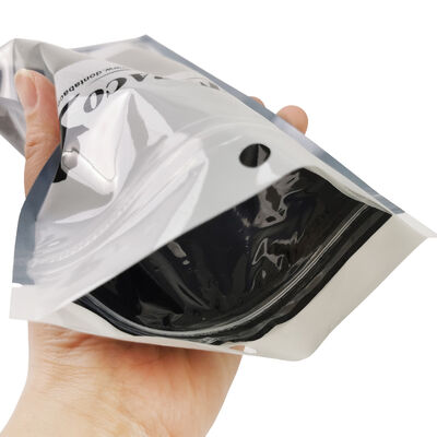 Túi giữ ẩm xì gà cỡ lớn với thiết kế nhẹ và nhỏ gọn, độ dày 0.09mm mang lại khả năng bảo vệ độ ẩm hiệu quả