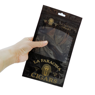 Hộp đựng xì gà du lịch bằng da cao cấp tùy chỉnh với máy tạo ẩm Túi giữ ẩm di động lót gỗ tuyết tùng Túi khóa zip kiểm soát độ ẩm