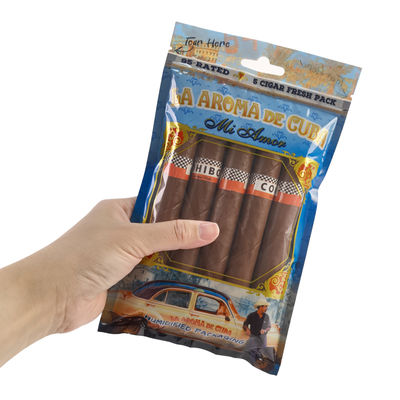 Hộp đựng xì gà du lịch bằng da cao cấp tùy chỉnh với máy tạo ẩm Túi giữ ẩm di động lót gỗ tuyết tùng Túi khóa zip kiểm soát độ ẩm