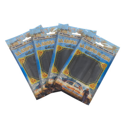 Hộp đựng xì gà du lịch bằng da cao cấp tùy chỉnh với máy tạo ẩm Túi giữ ẩm di động lót gỗ tuyết tùng Túi khóa zip kiểm soát độ ẩm