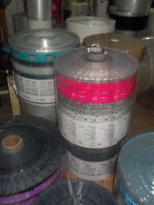 Miếng lót giày Tự động Đóng gói Cuộn phim nhựa với thiết kế tùy chỉnh cho đế